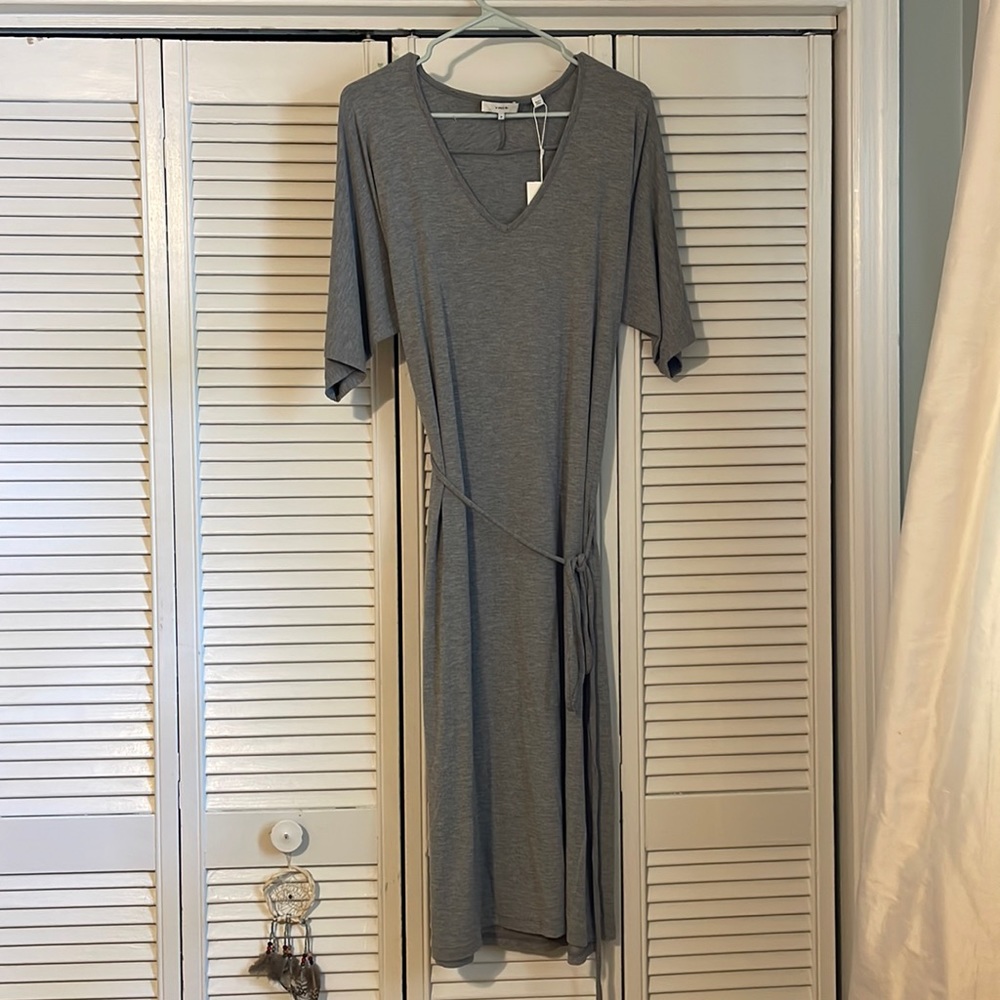 Vince Tie Waist T-Shirt Dress. NWT. Size: Medium
